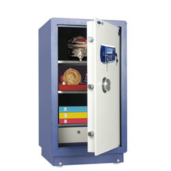 厦门联合物流武汉分公司业务部 连接全球供应链的关键节点